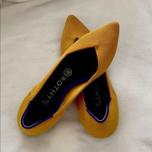 Rothy’s Point in Marigold 🌻